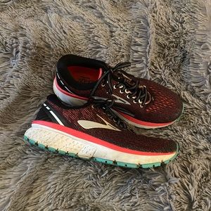 Brooks Ghost running shoe